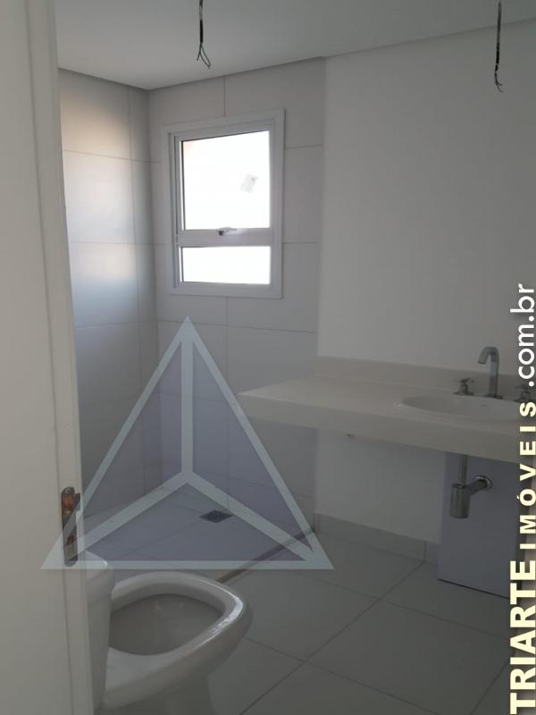 Apartamento para alugar com 3 quartos, 113m² - Foto 17