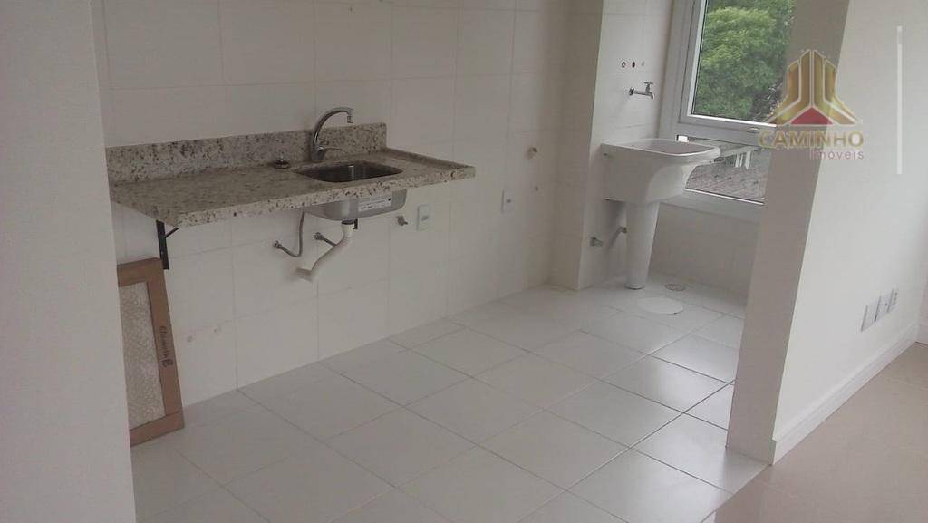 Apartamento à venda com 2 quartos, 63m² - Foto 4