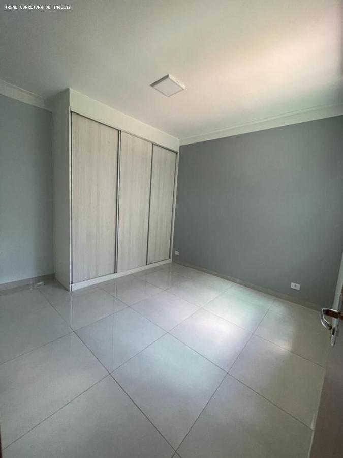 Casa à venda com 2 quartos, 281m² - Foto 19