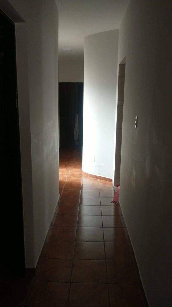 Casa à venda com 3 quartos, 300M2 - Foto 6