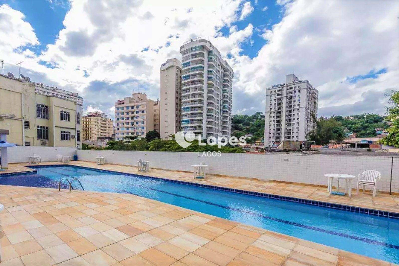 Apartamento à venda com 2 quartos, 75m² - Foto 13