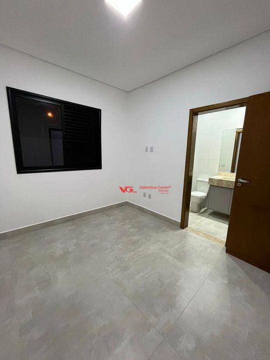 Casa de Condomínio à venda com 3 quartos, 200m² - Foto 9