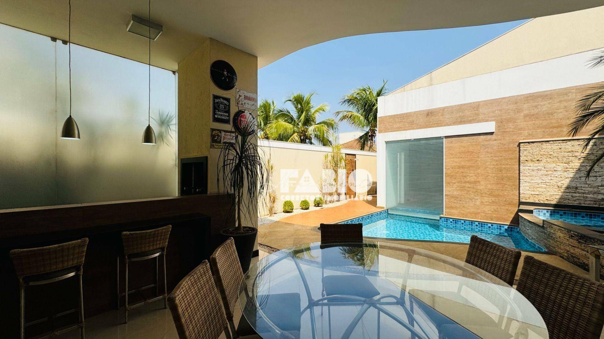 Casa à venda com 4 quartos, 350m² - Foto 19