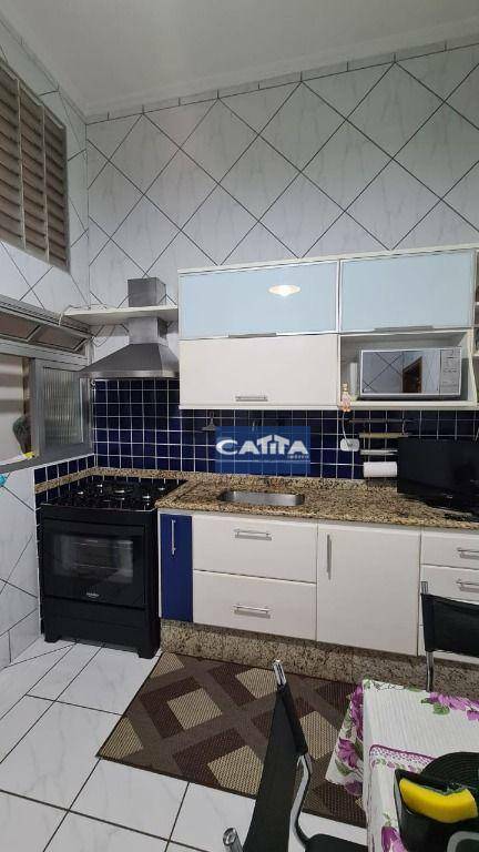 Sobrado à venda com 2 quartos, 120m² - Foto 5