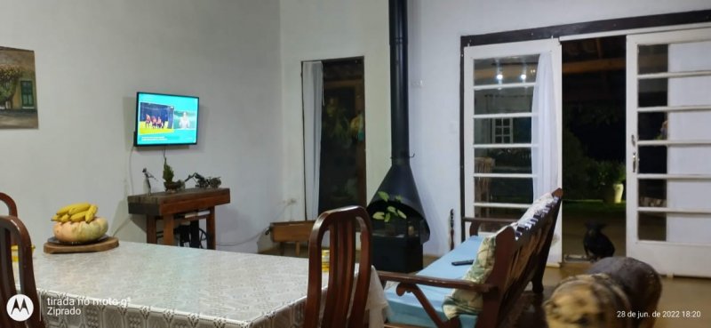 Chácara à venda com 2 quartos, 148m² - Foto 1