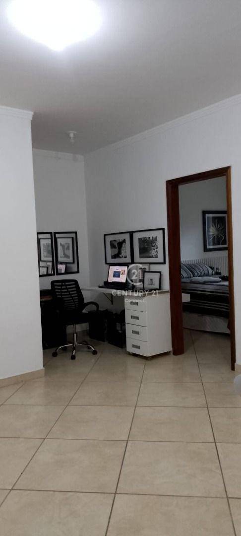 Casa, 3 quartos, 221 m² - Foto 5