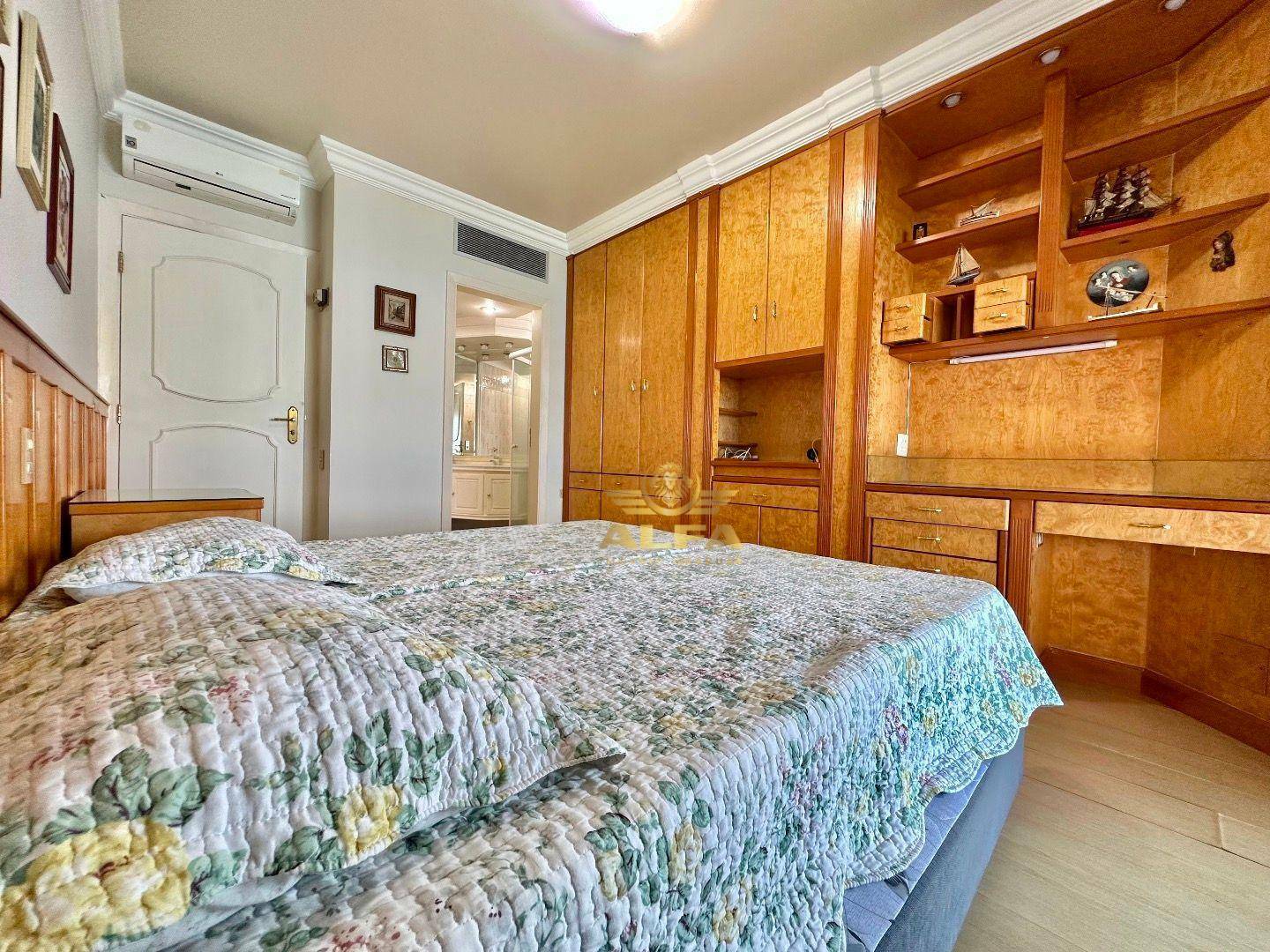 Apartamento à venda com 3 quartos, 350m² - Foto 30