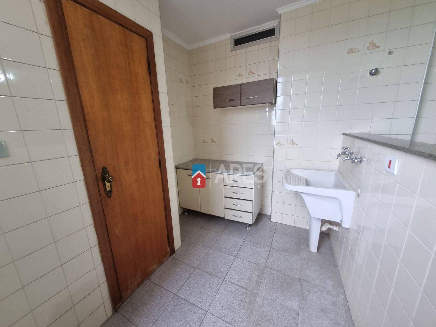 Apartamento à venda com 2 quartos, 66m² - Foto 6