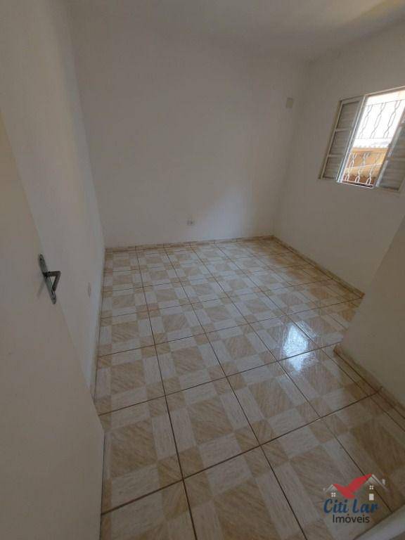 Sobrado para alugar com 2 quartos, 63m² - Foto 11