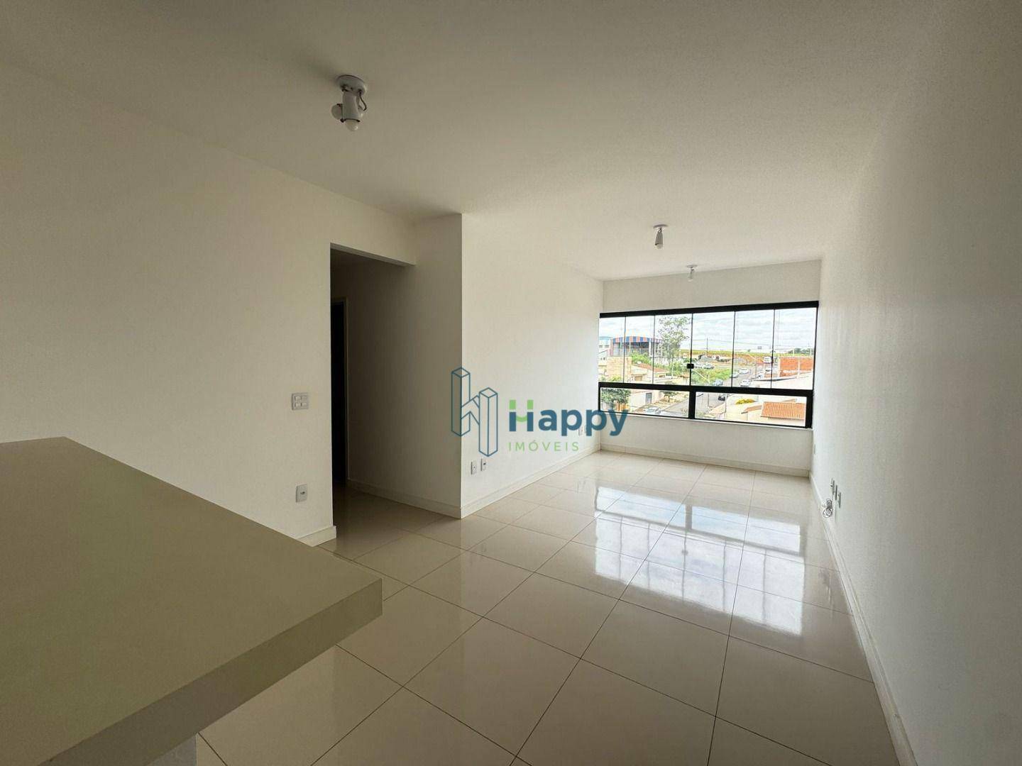 Apartamento para alugar com 3 quartos, 86m² - Foto 3