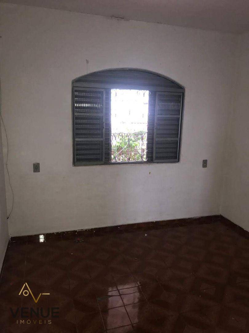 Sobrado à venda com 3 quartos, 100m² - Foto 11