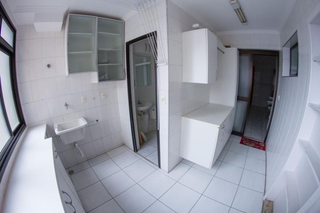 Apartamento à venda com 4 quartos, 140m² - Foto 8