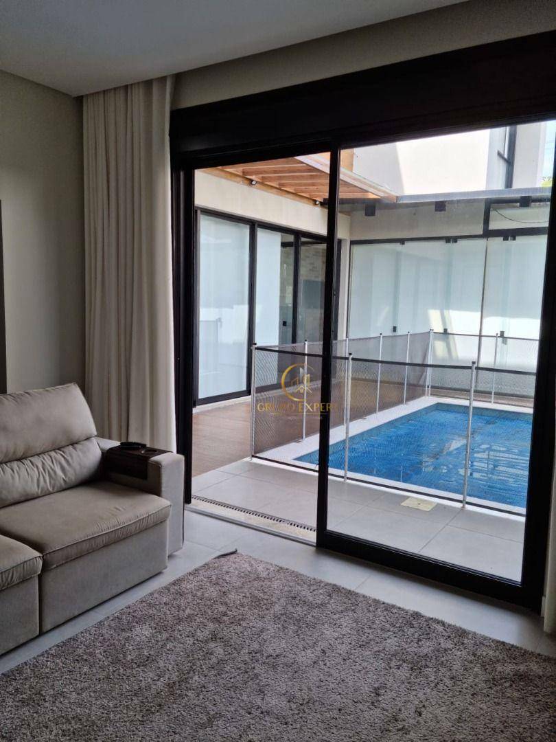 Sobrado à venda com 3 quartos, 256m² - Foto 11