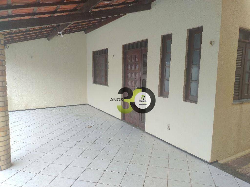 Casa à venda com 4 quartos, 180m² - Foto 23