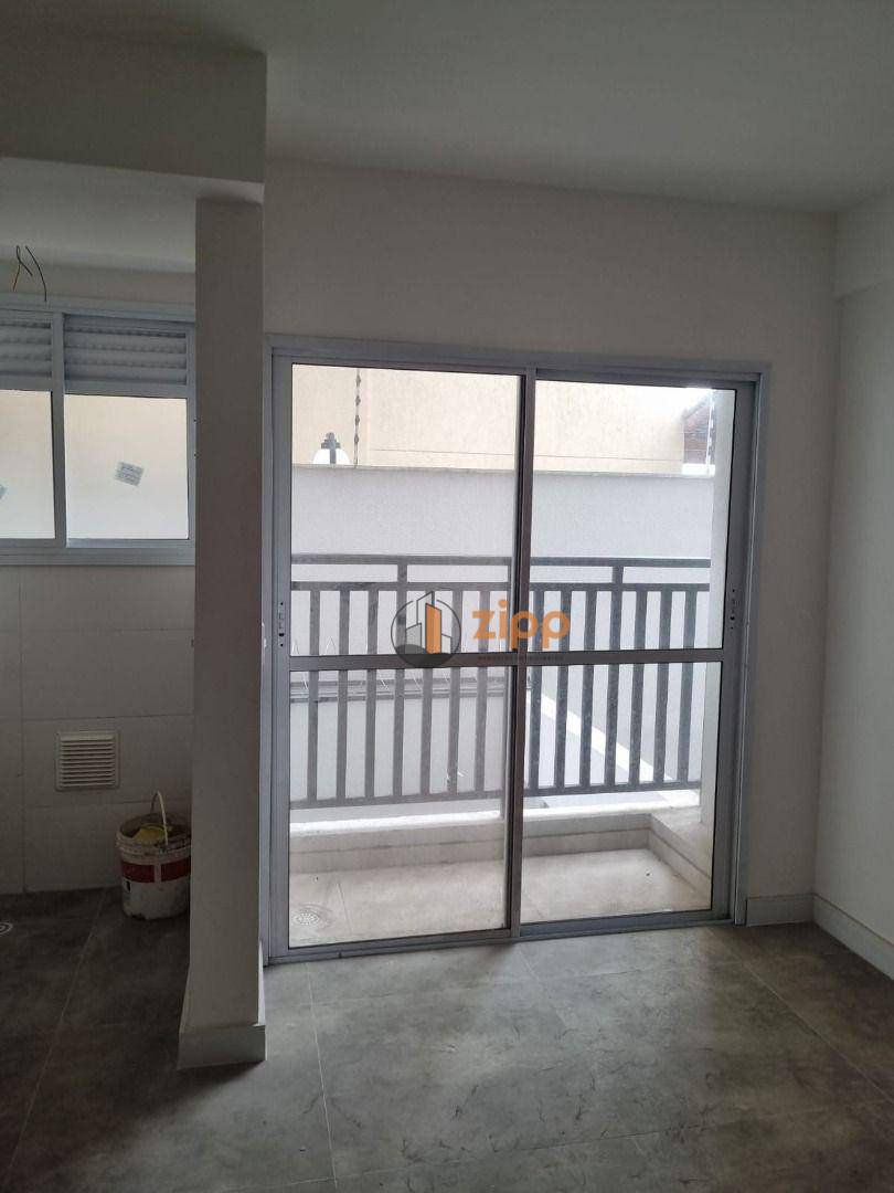 Apartamento à venda com 2 quartos, 42m² - Foto 2