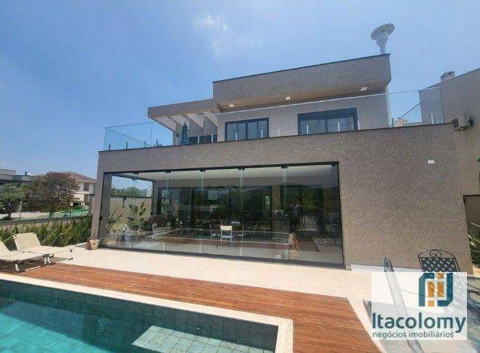 Casa de Condomínio à venda com 4 quartos, 371m² - Foto 2