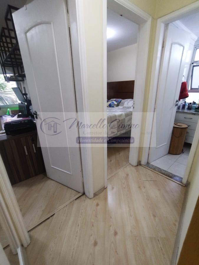 Apartamento à venda com 2 quartos, 58m² - Foto 17