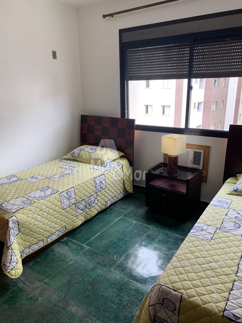 Apartamento à venda com 3 quartos, 150m² - Foto 8