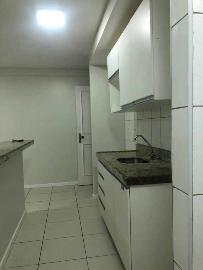 Apartamento para alugar com 3 quartos, 70m² - Foto 11