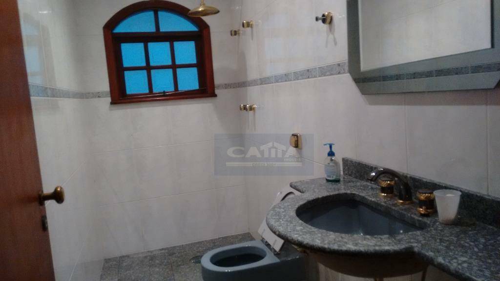 Sobrado à venda com 3 quartos, 240m² - Foto 20