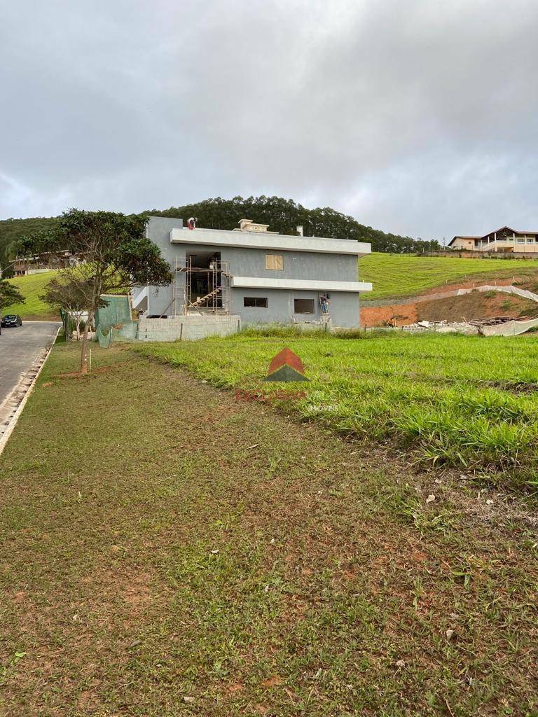 Casa de Condomínio à venda com 5 quartos, 387m² - Foto 6