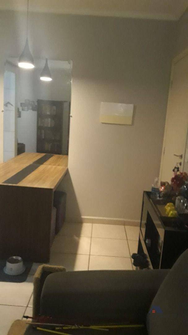 Apartamento à venda com 2 quartos, 49m² - Foto 10