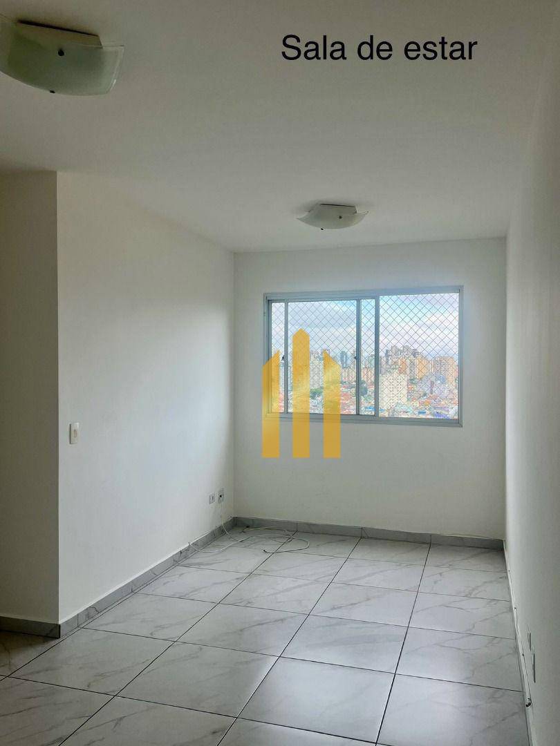 Apartamento para alugar com 3 quartos, 70m² - Foto 17