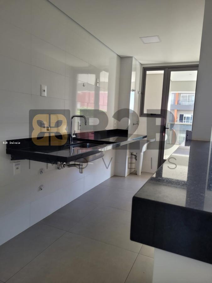 Apartamento à venda com 2 quartos, 77m² - Foto 5