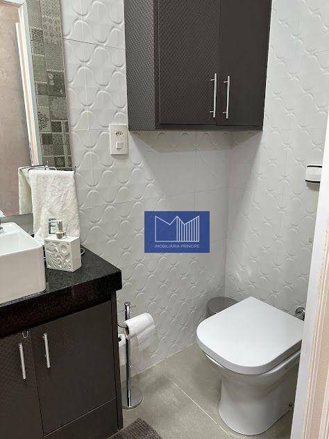 Apartamento para alugar com 3 quartos, 194m² - Foto 13