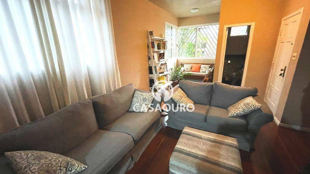 Apartamento à venda com 4 quartos, 139m² - Foto 1