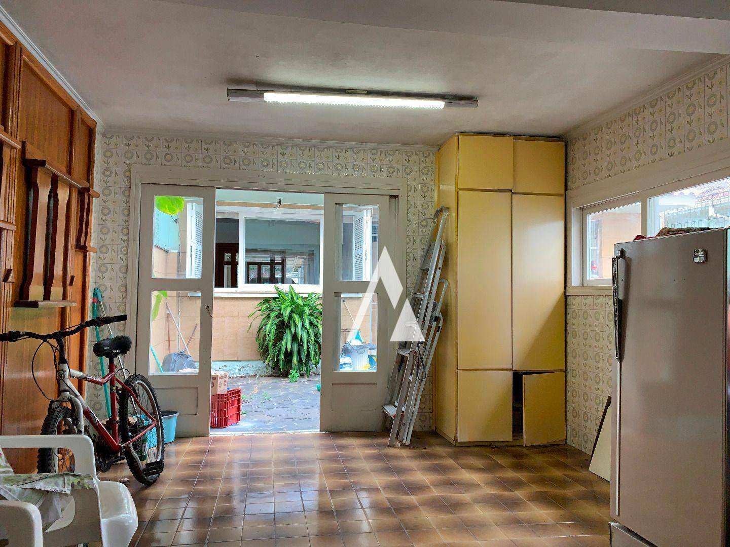 Casa à venda com 3 quartos, 250m² - Foto 41