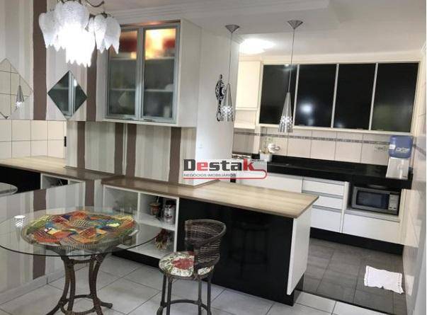 Apartamento à venda com 3 quartos, 57m² - Foto 1