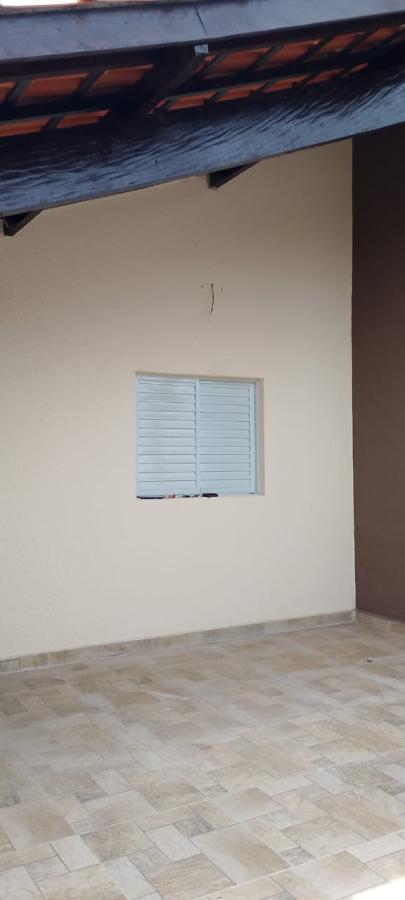 Casa à venda com 2 quartos, 130m² - Foto 2