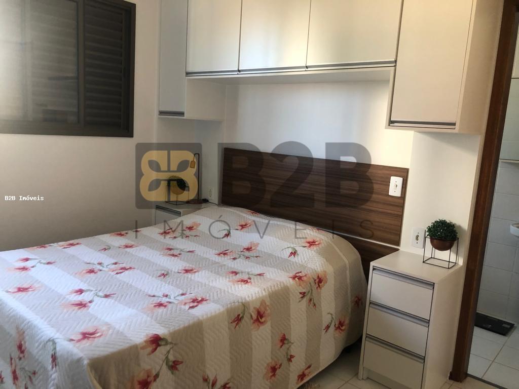 Apartamento à venda com 2 quartos, 65m² - Foto 6