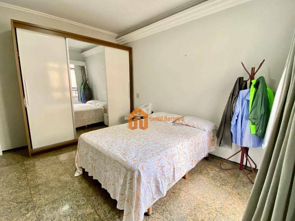 Apartamento à venda com 4 quartos, 304m² - Foto 16