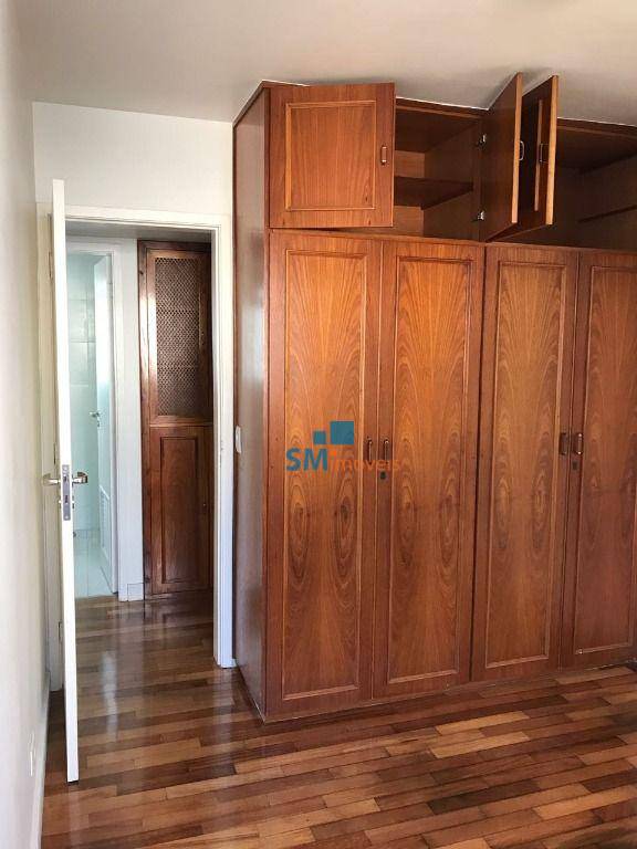 Apartamento para alugar com 3 quartos, 144m² - Foto 10