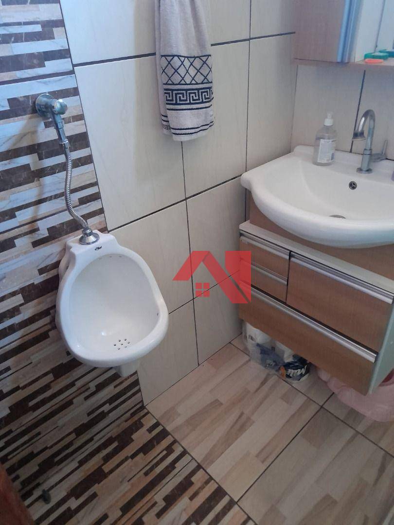 Casa à venda com 2 quartos, 190m² - Foto 15