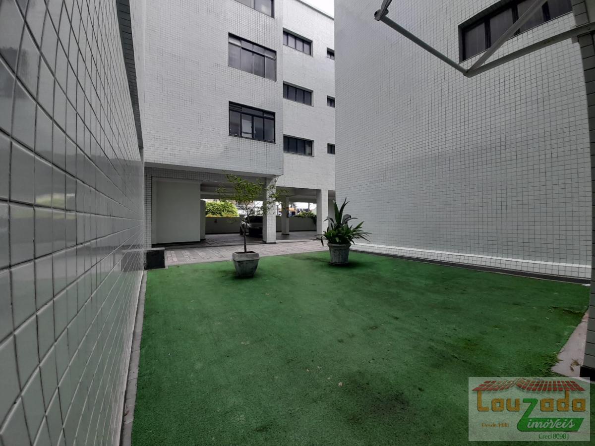 Apartamento para alugar com 3 quartos, 120m² - Foto 22