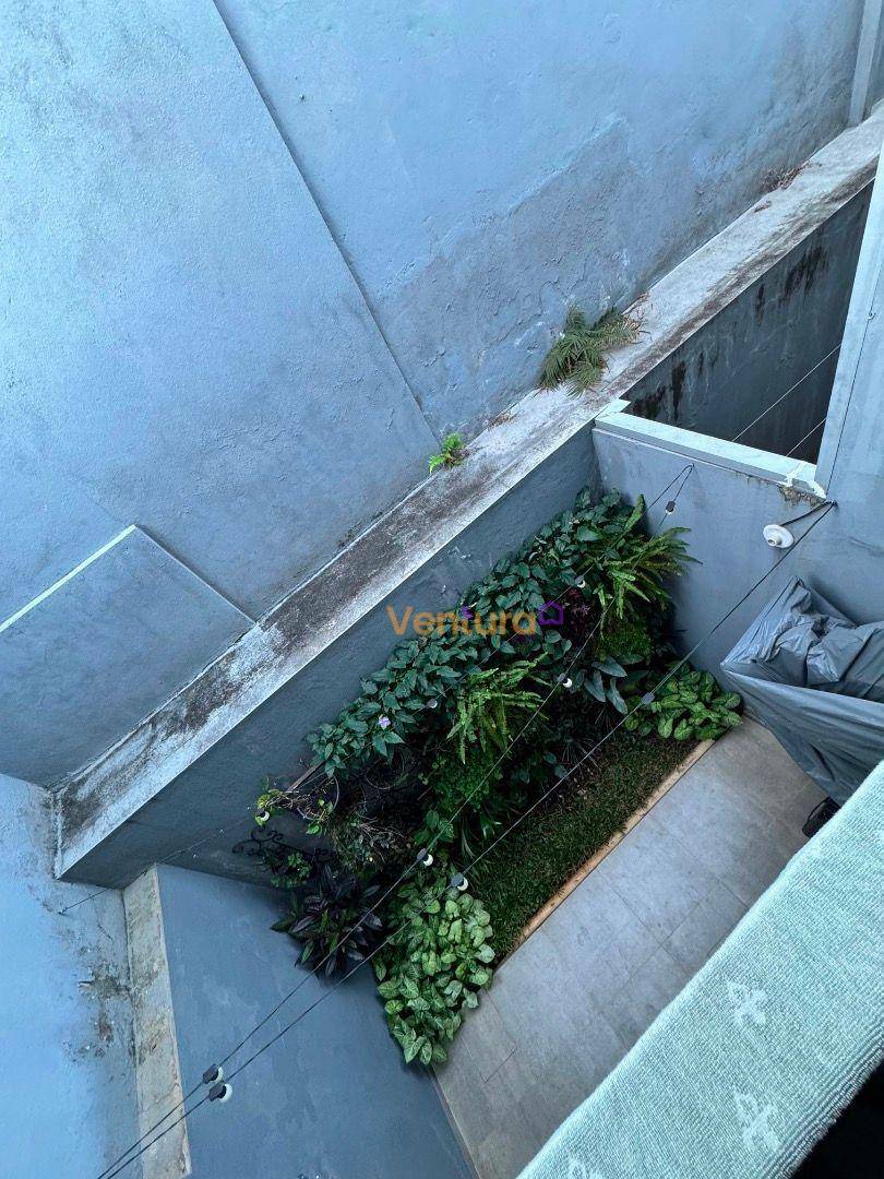 Casa à venda com 2 quartos, 78m² - Foto 16