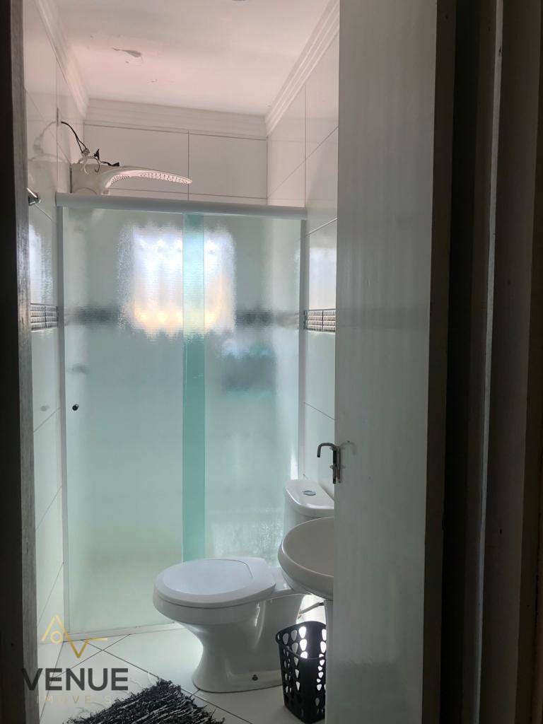 Sobrado à venda com 5 quartos, 240m² - Foto 19