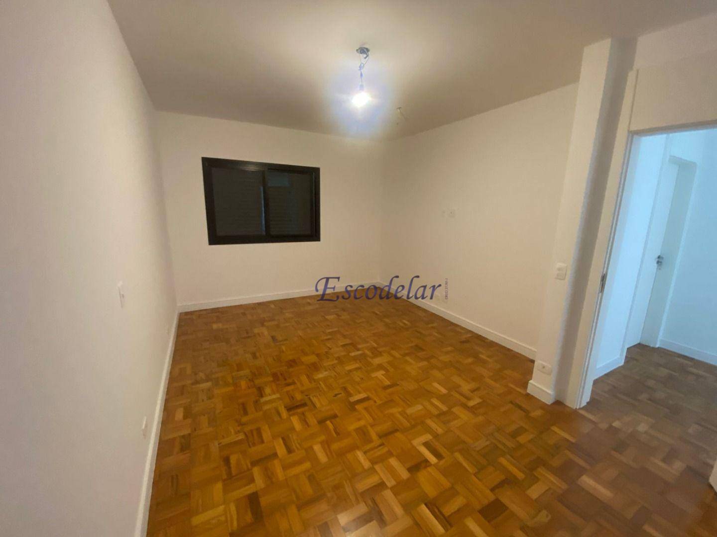 Casa à venda com 5 quartos, 410m² - Foto 19