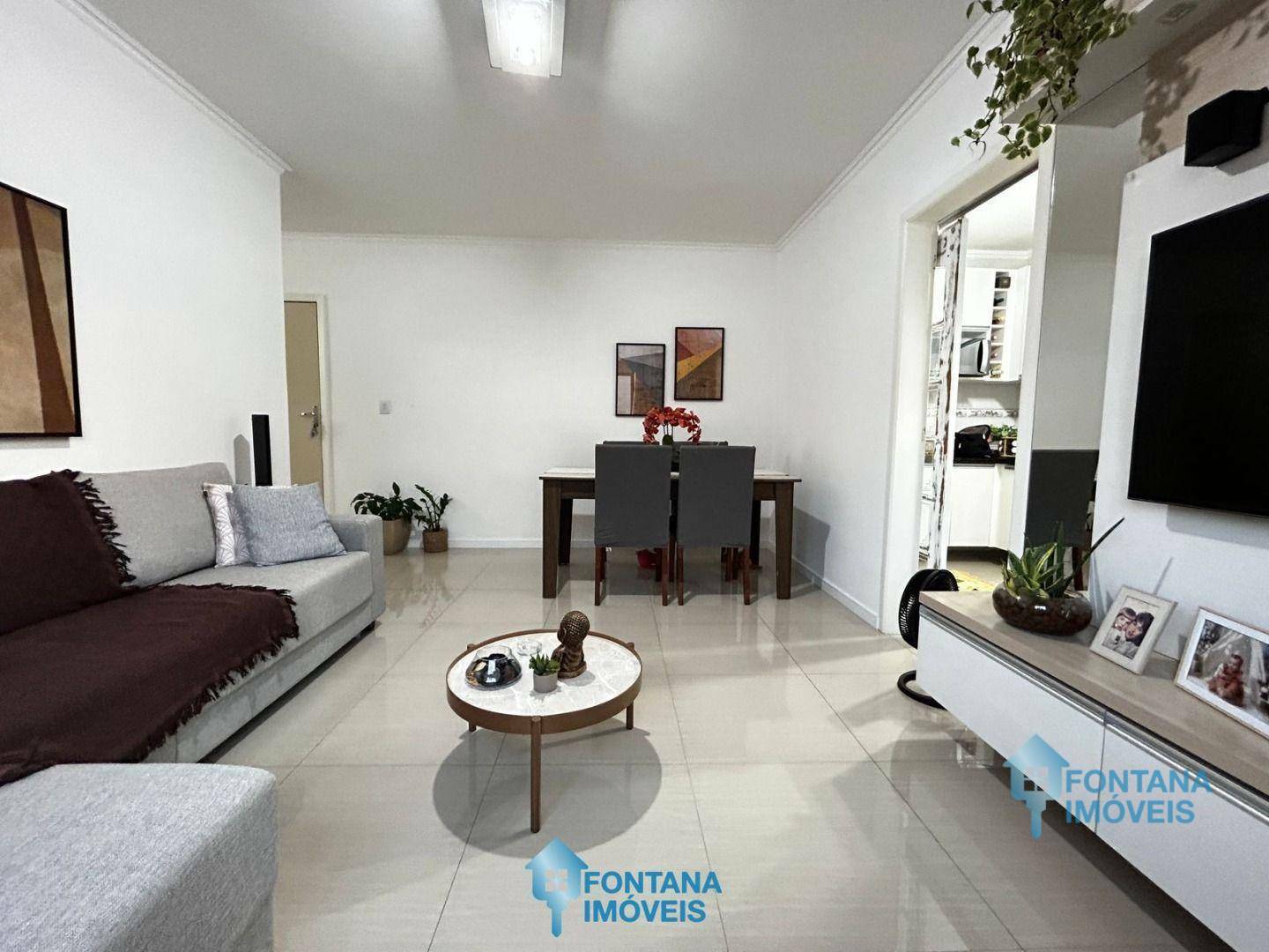 Apartamento à venda com 2 quartos, 70m² - Foto 4