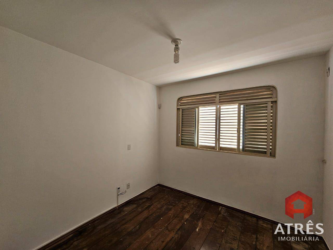 Sobrado para alugar com 4 quartos, 312m² - Foto 43