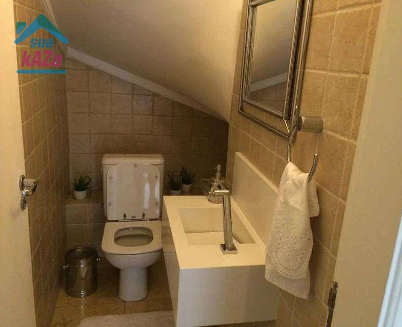 Sobrado à venda com 4 quartos, 210m² - Foto 4