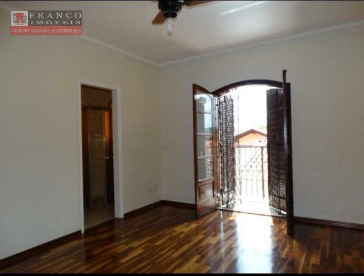 Casa à venda com 5 quartos, 405m² - Foto 7