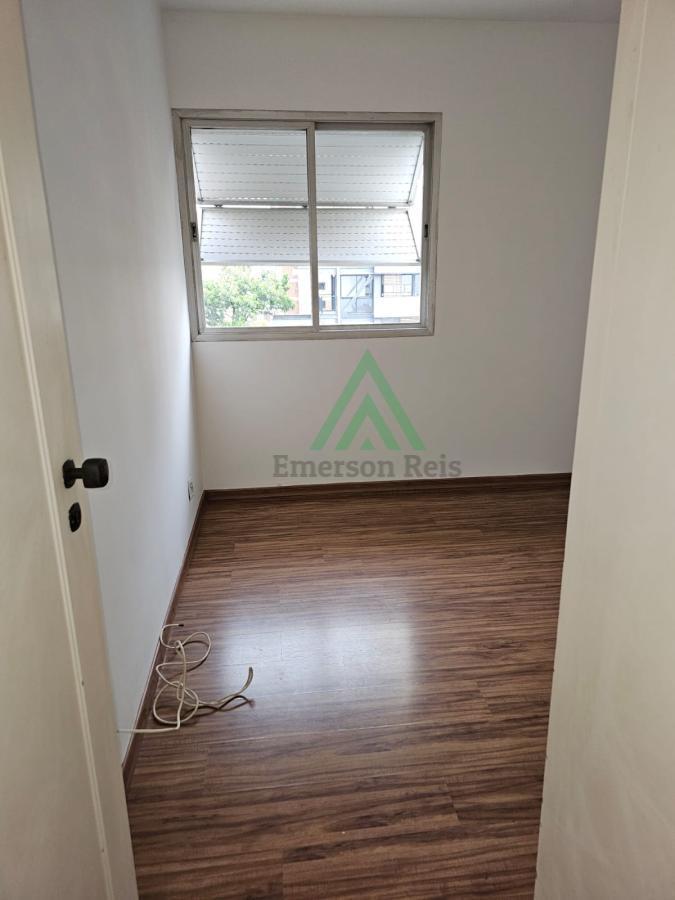 Apartamento à venda com 3 quartos, 81m² - Foto 17