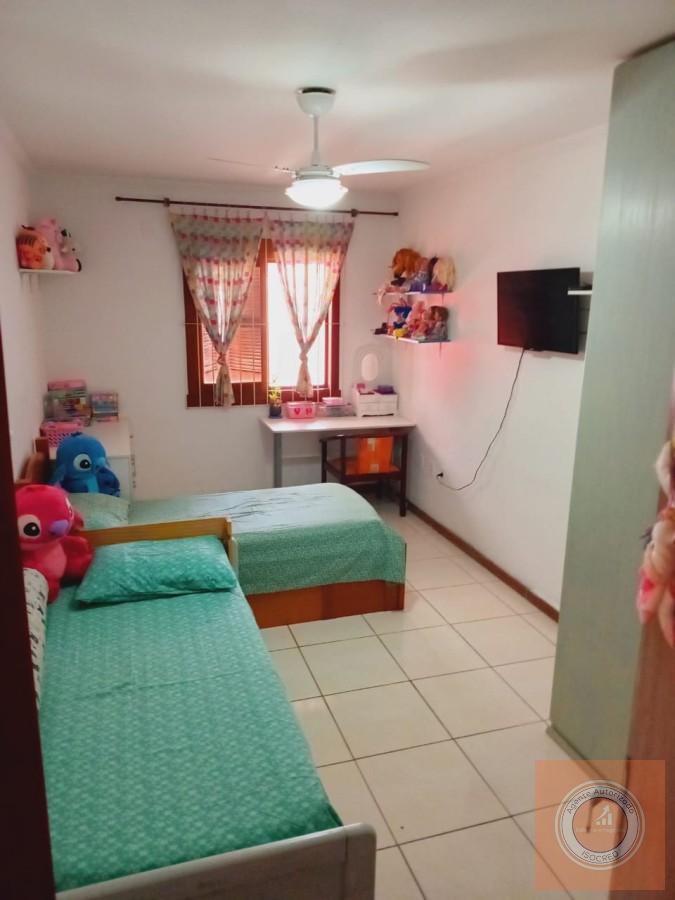 Casa à venda com 2 quartos, 62m² - Foto 12