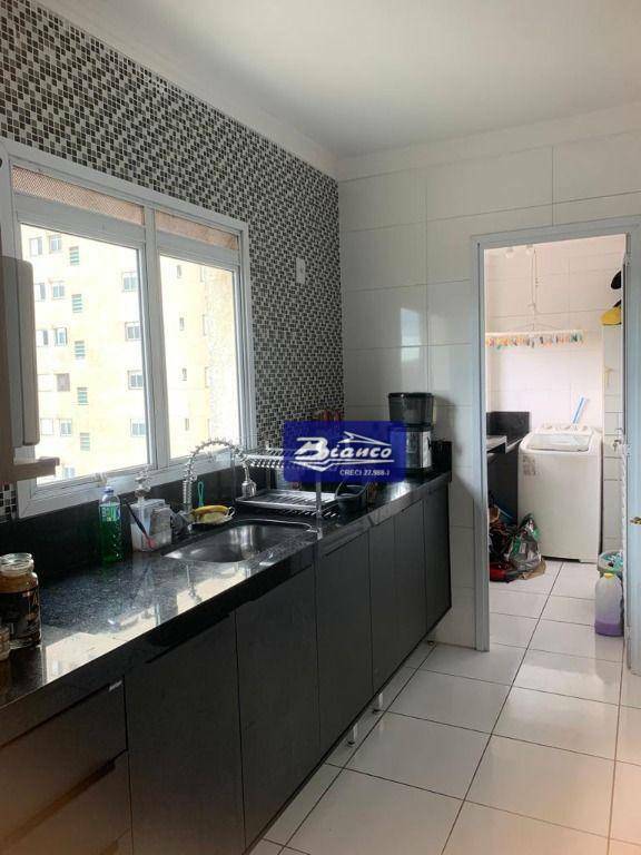 Apartamento à venda com 3 quartos, 150m² - Foto 23