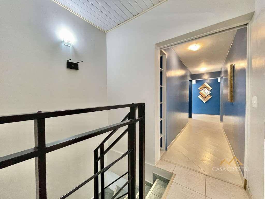 Casa de Condomínio à venda com 4 quartos, 408m² - Foto 30