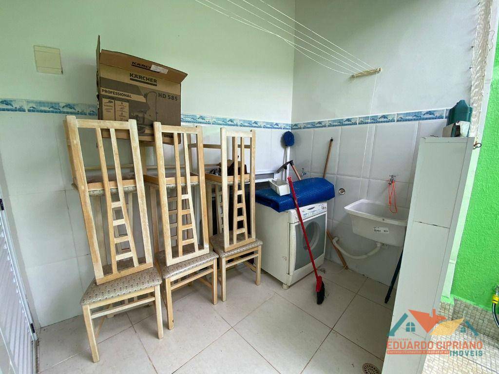 Casa à venda com 3 quartos, 130m² - Foto 12